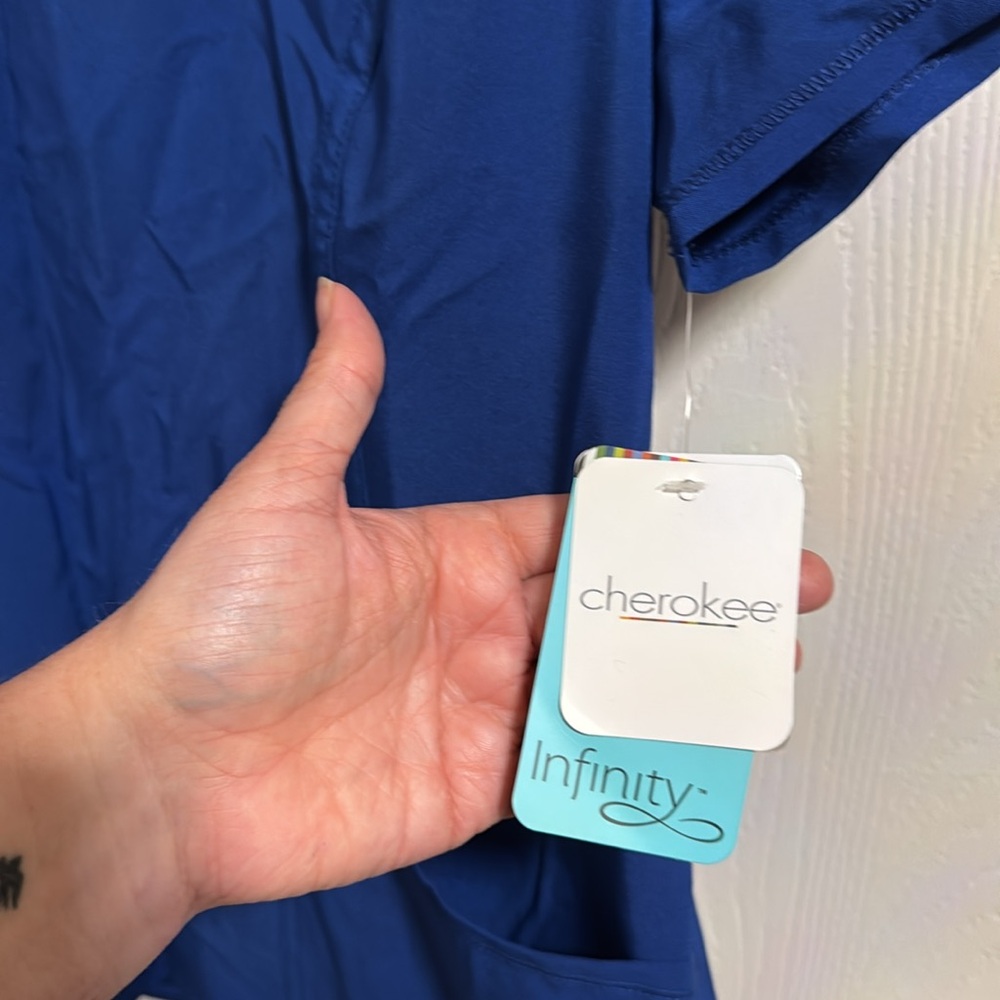 Cherokee Infinity Women’s Scrub Tops Large Bundle Of 3 Centric Healthcare Blue - Picture 7 of 13